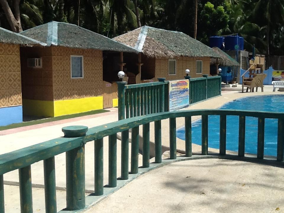 Seaside Beach Resort Bohol Exteriör bild
